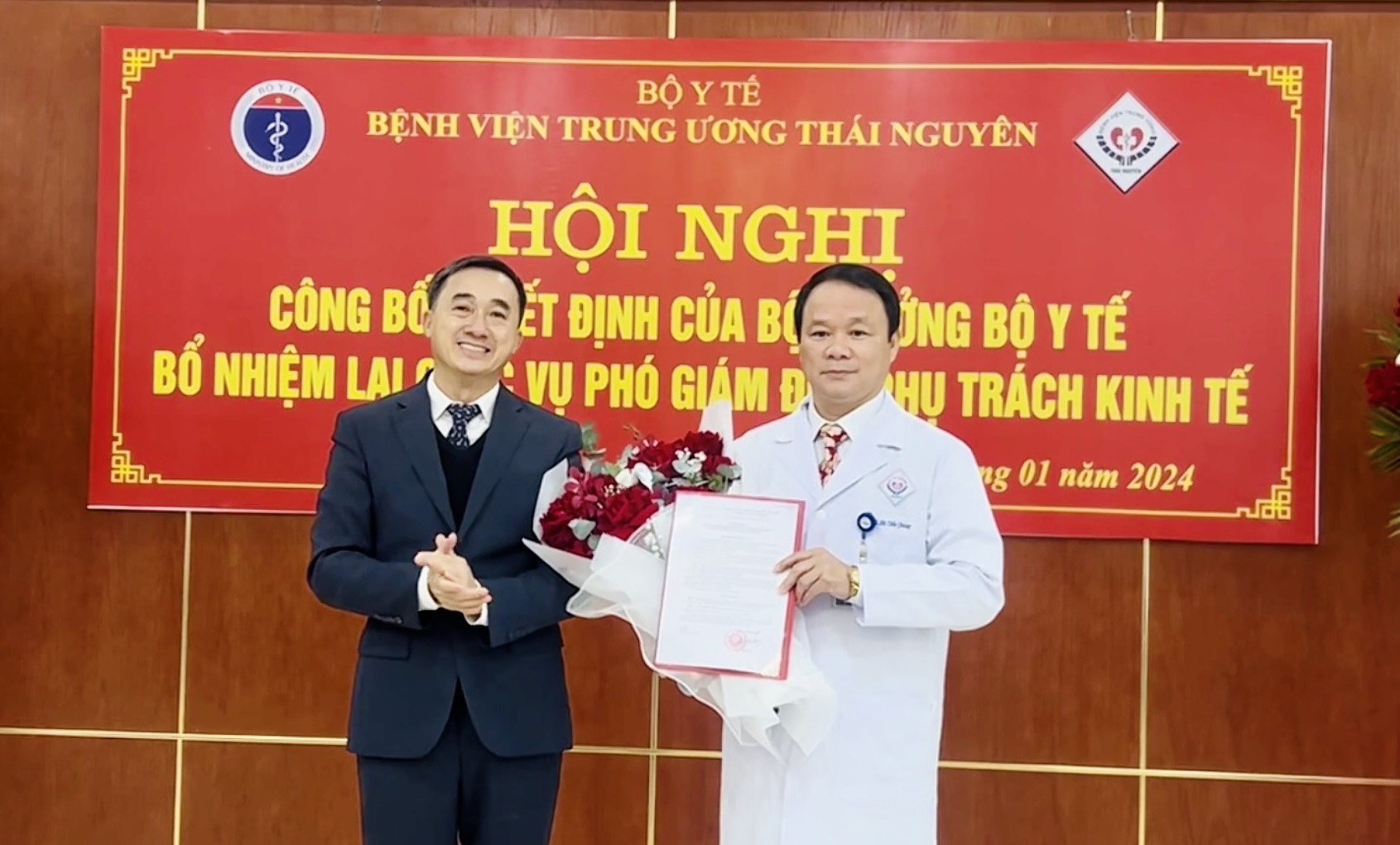 Bộ Y tế bổ nhiệm lại Phó giám đốc bệnh viện Đa khoa Trung ương Thái Nguyên