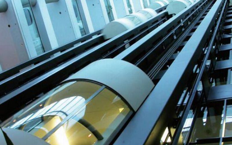 Tổng hợp 5 mẫu thang máy ngoài trời được ưa chuộng nhất 2025
