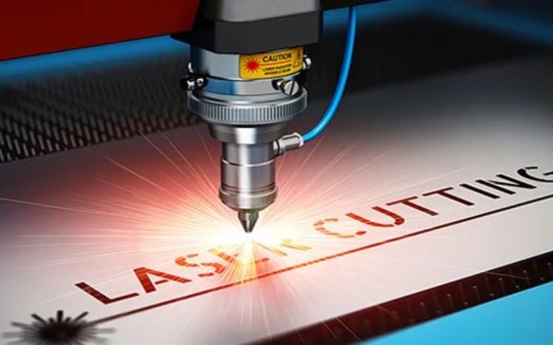 Lưu ý khi thực hiện cắt Laser vật liệu dày và mỏng