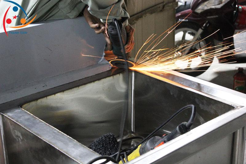 Nguyên Lý Hoạt Động Của Cắt Laser Inox