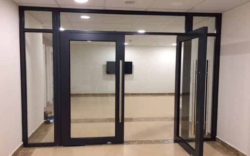 Tầm Quan Trọng Của Cửa Kính Chống Cháy Tại TP.HCM