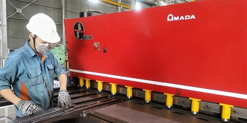 gia công kim loại tấm inox 
