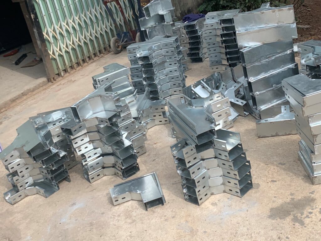 Tiêu chuẩn kỹ thuật của phụ kiện máng cáp