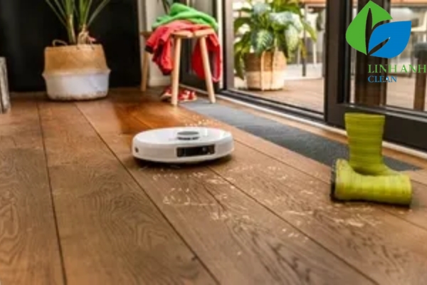 Loại bỏ bụi, mùi và dấu vết người ở cũ