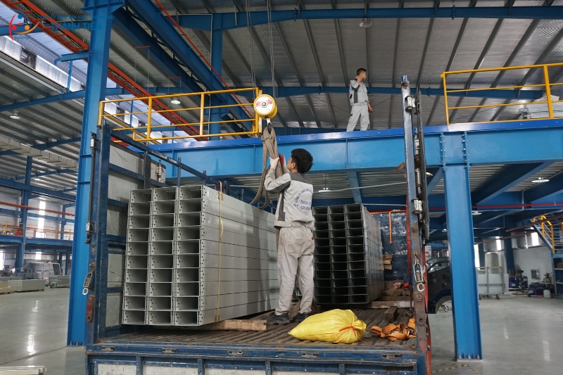 Sử dụng thang máng cáp chống cháy giúp tăng mức độ an toàn cho hệ thống điện